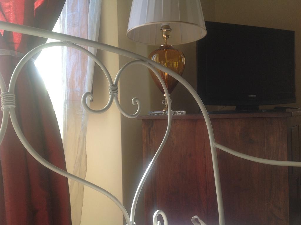 B&B La Dimora Sulmona Bilik gambar