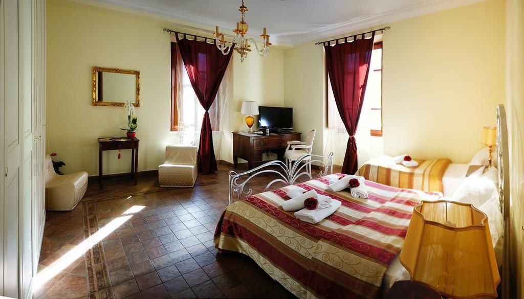 B&B La Dimora Sulmona Bilik gambar